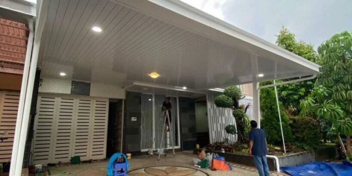 Apa Itu Kanopi Alderon? Solusi Atap Garasi Populer di Jakarta Selatan